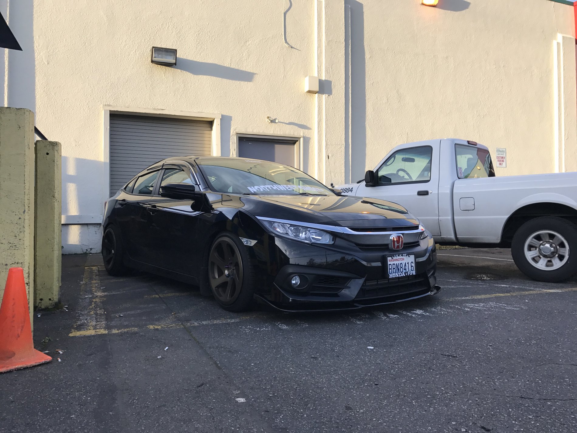 photo 2 Honda Civic custom wheels   18x8.5, ET +35, tire size 215/40 R18. 18x9.5 ET+30 235/40 R18