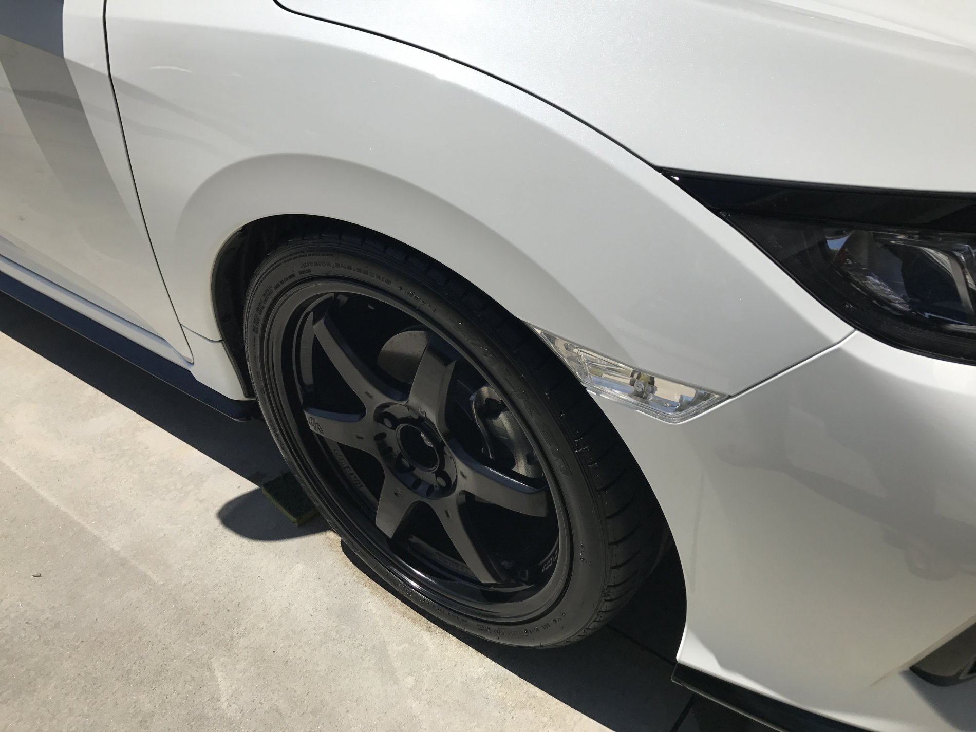 photo 1 Honda Civic custom wheels   19x8.5, ET +35, tire size 245/35 R19. x ET