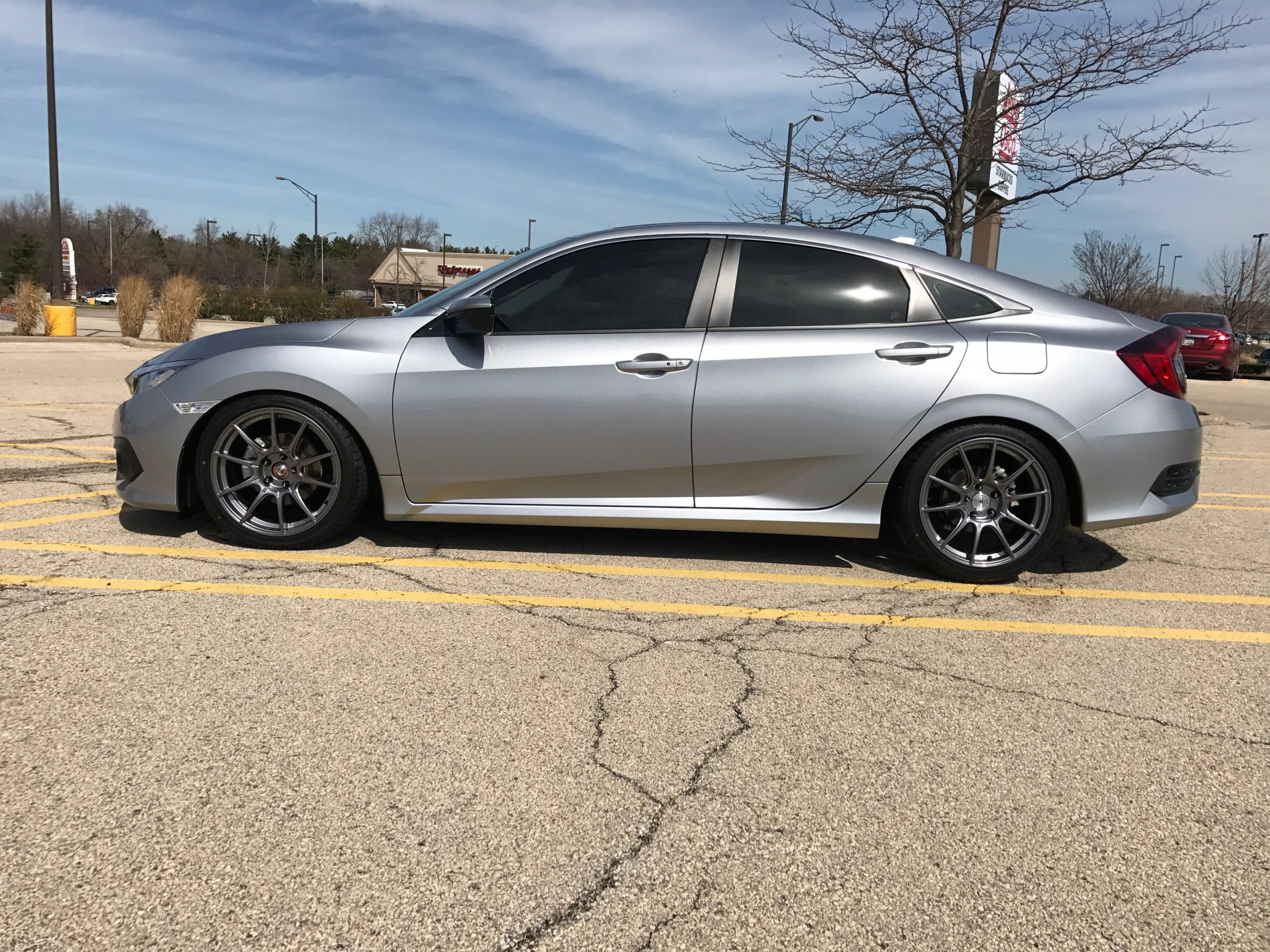 photo 1 Honda Civic custom wheels   18x8.5, ET +44, tire size 235/40 R18. x ET