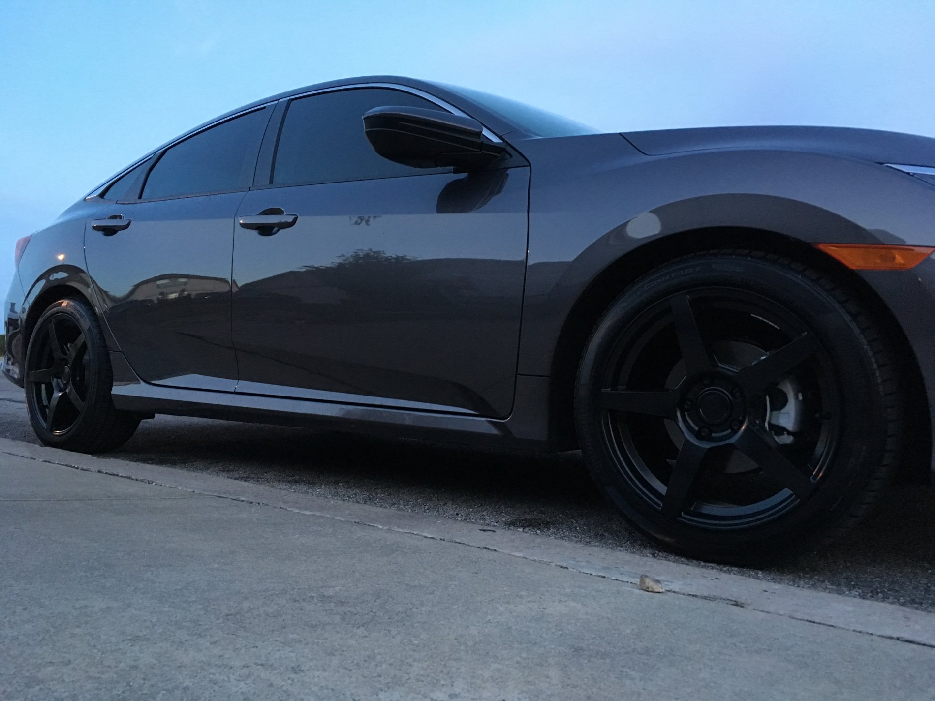 photo 3 Honda Civic custom wheels   18x8.0, ET , tire size 225/45 R18. x ET