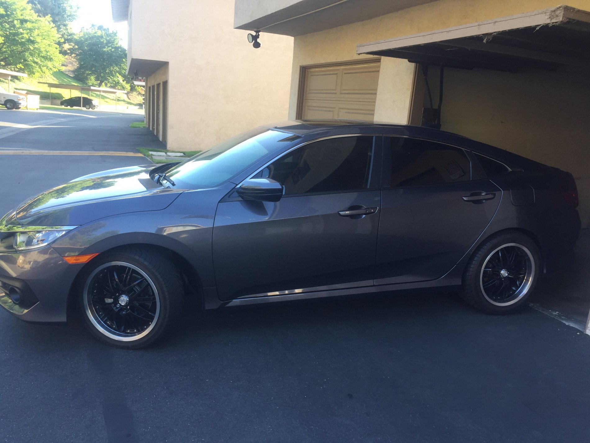 photo 1 Honda Civic custom wheels   18x8.0, ET +38, tire size 235/40 R18. 18x9.0 ET 275/40 R18