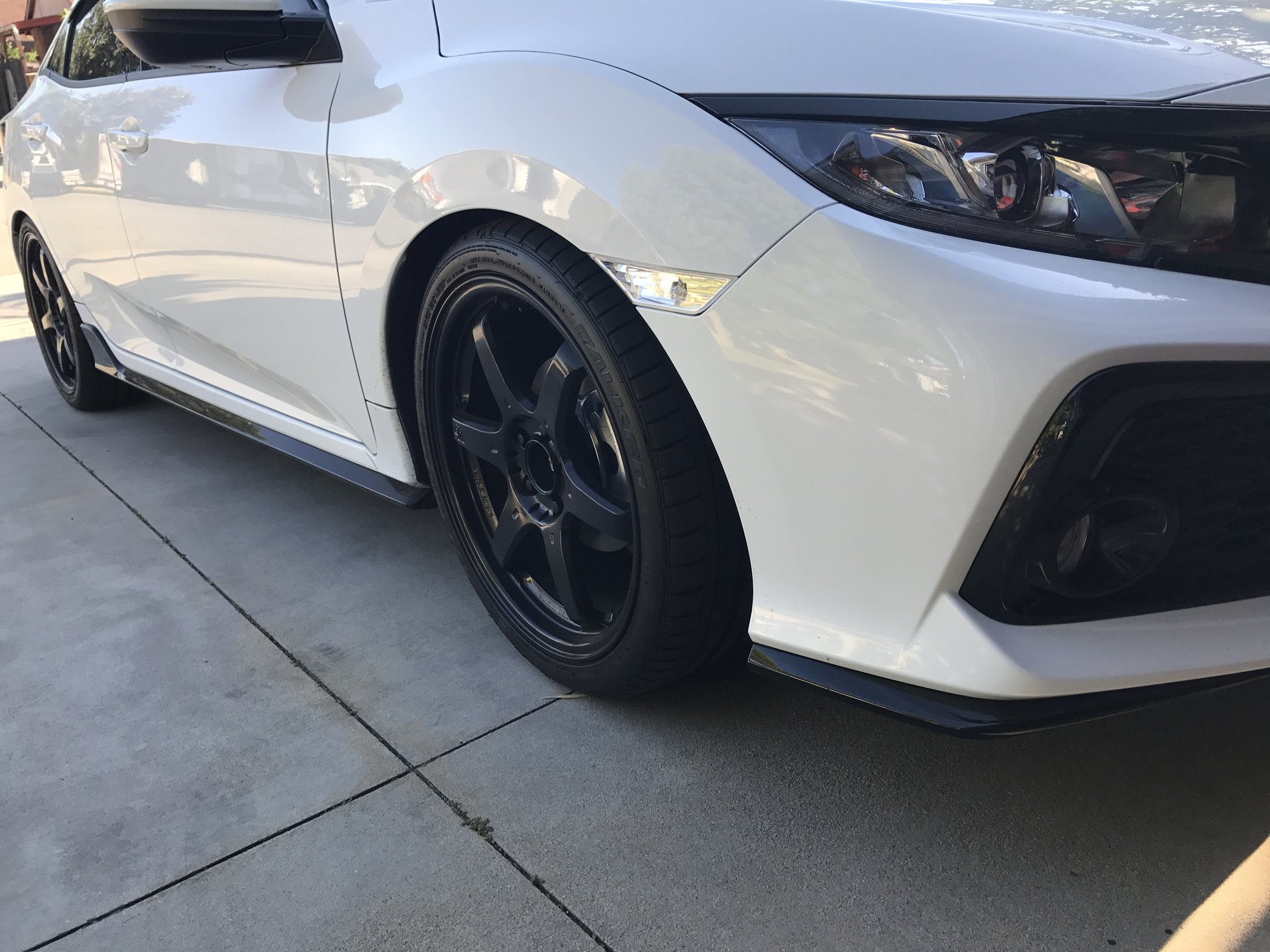 photo 3 Honda Civic custom wheels   19x8.5, ET , tire size 245/35 R19. x ET