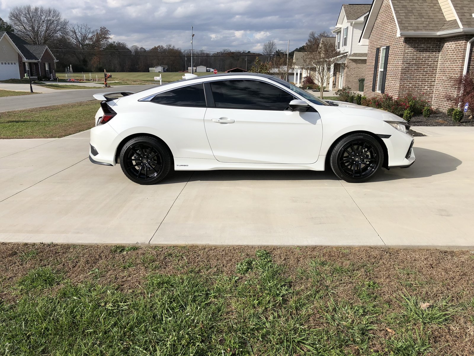 photo 6 Honda Civic custom wheels   18x9.0, ET +35, tire size 235/40 R18. x ET