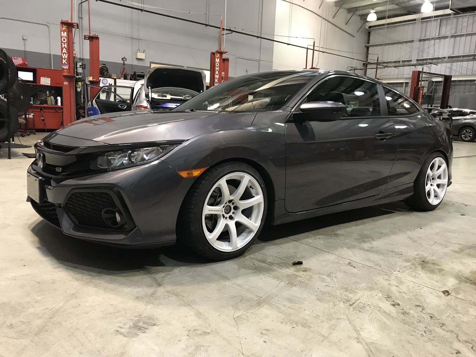 photo 1 Honda Civic custom wheels   18x9.5, ET +38, tire size 235/40 R18. x ET