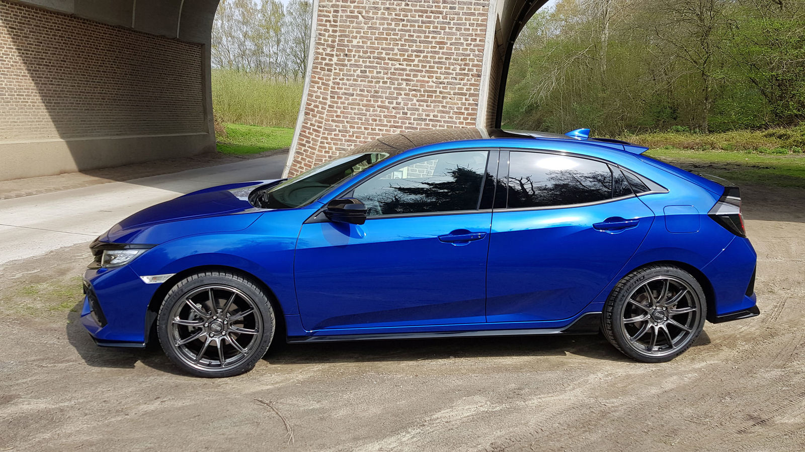 photo 2 Honda Civic custom wheels   19x8.5, ET +45, tire size 235/35 R19. x ET