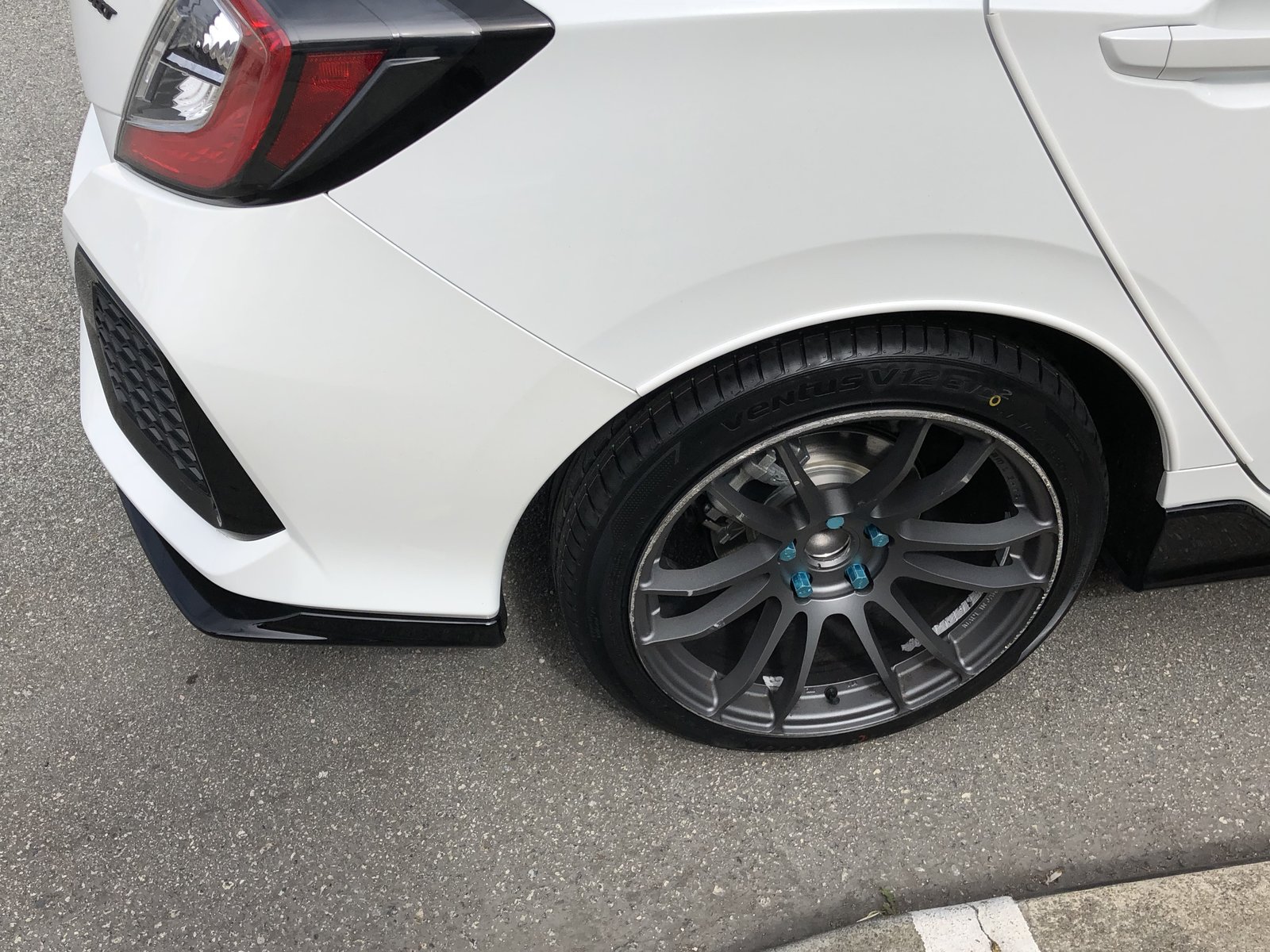 photo 1 Honda Civic custom wheels   18x9.5, ET +38, tire size 245/40 R18. x ET