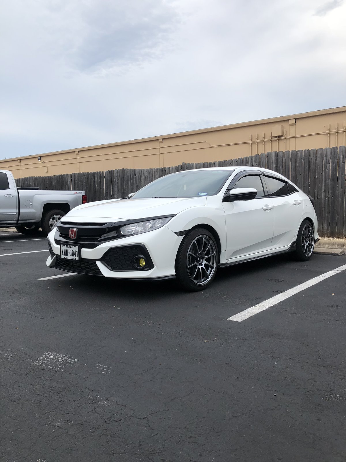 photo 2 Honda Civic custom wheels   18x8.5, ET +35, tire size 235/40 R18. x ET