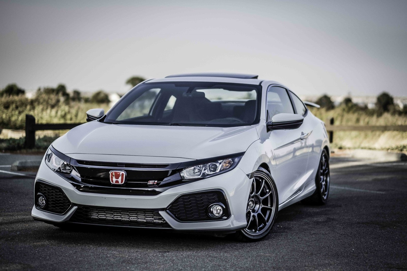 photo 1 Honda Civic custom wheels   18x8.5, ET , tire size 245/35 R18. x ET