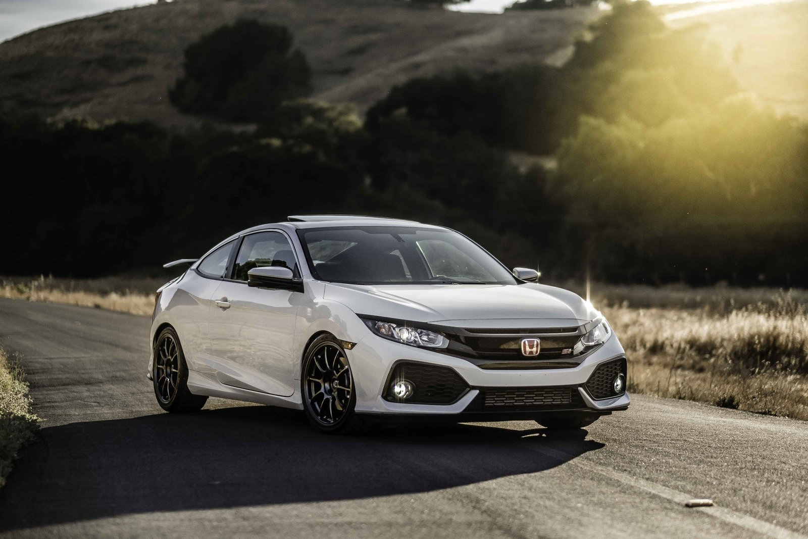 photo 2 Honda Civic custom wheels   18x8.5, ET , tire size 245/35 R18. x ET