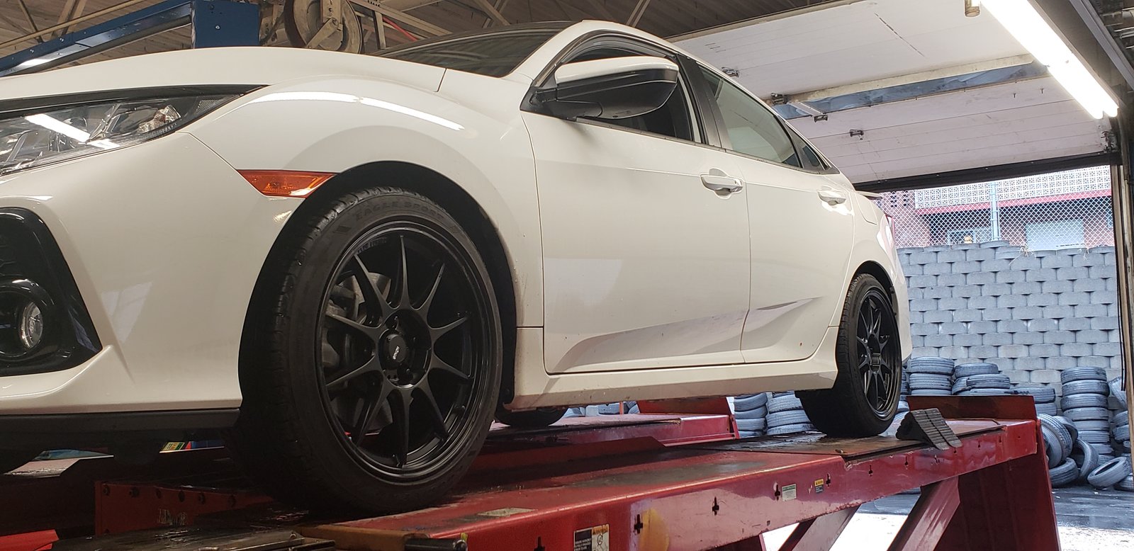 photo 2 Honda Civic custom wheels   18x8.5, ET +35, tire size X R18. x ET