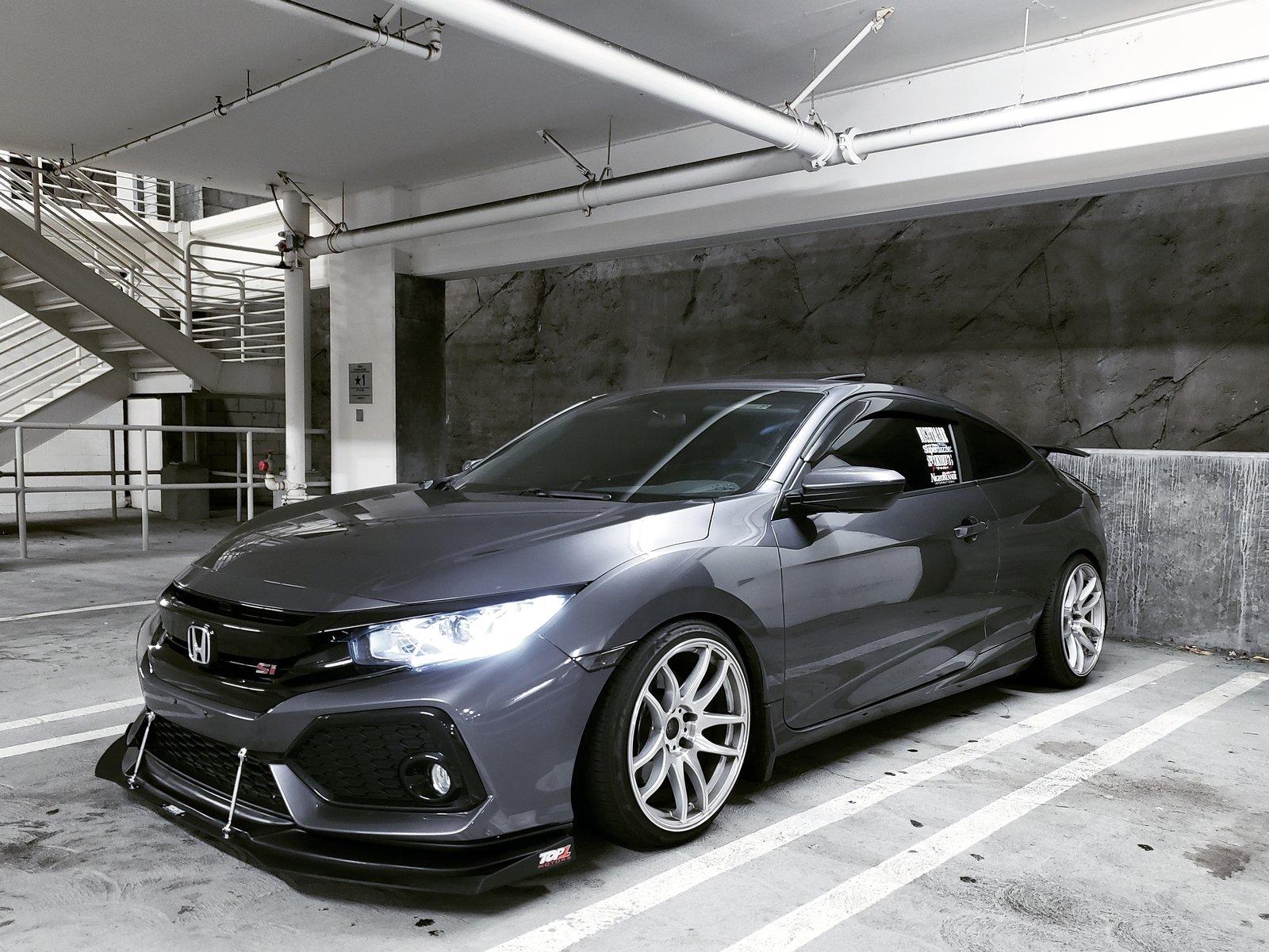 photo 1 Honda Civic custom wheels   18x9.5, ET +22, tire size 215/40 R18. x ET