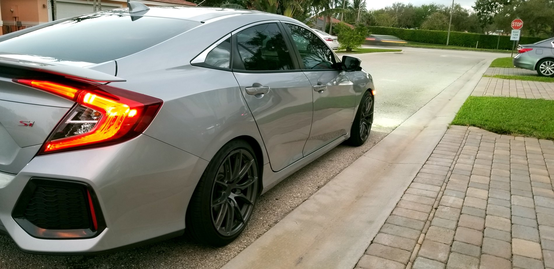 photo 1 Honda Civic custom wheels   18x9.5, ET +40, tire size 235/40 R18. x ET