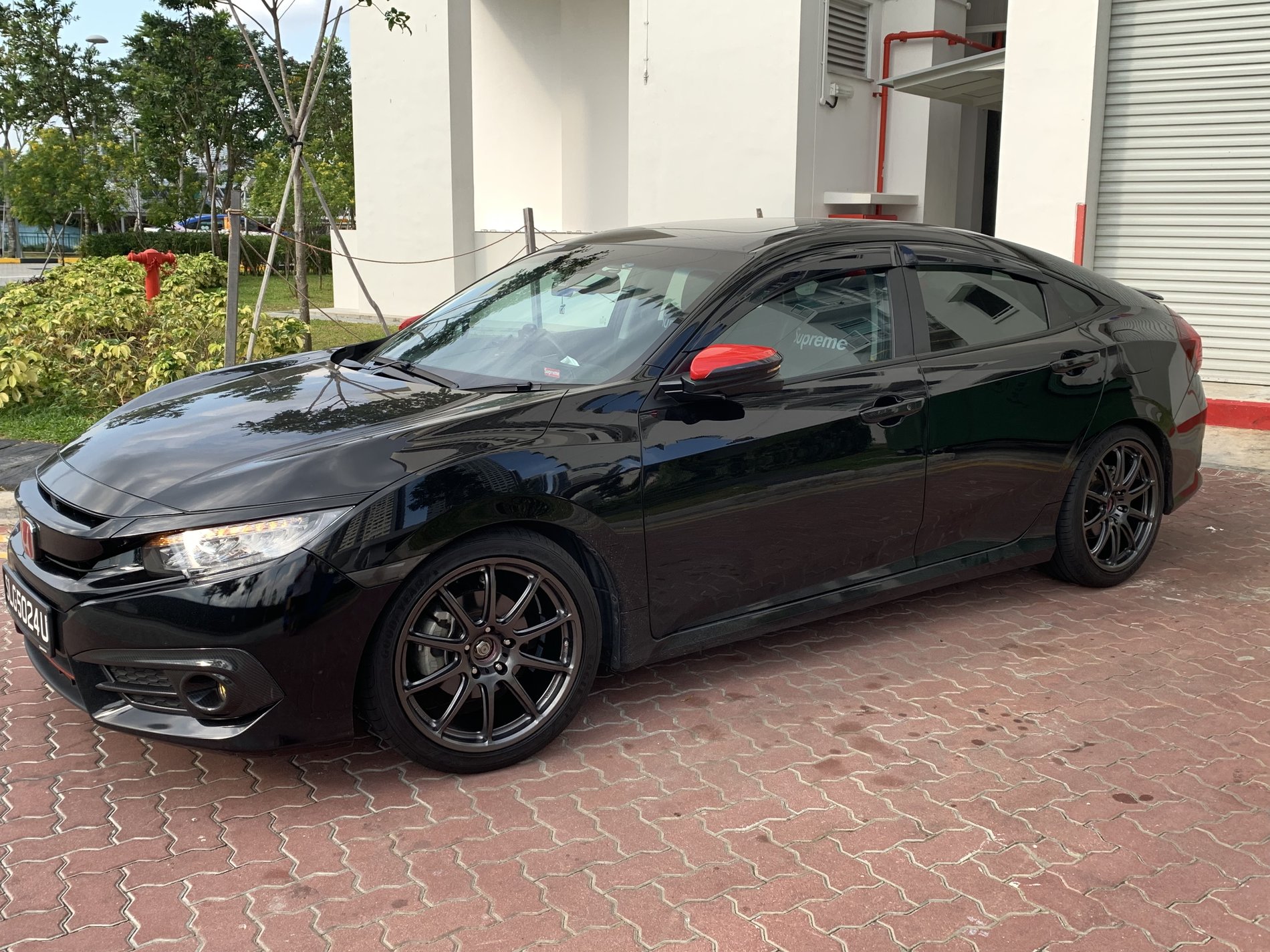 photo 2 Honda Civic custom wheels  GC010 18x8.5, ET +45, tire size 235/40 R18. x ET