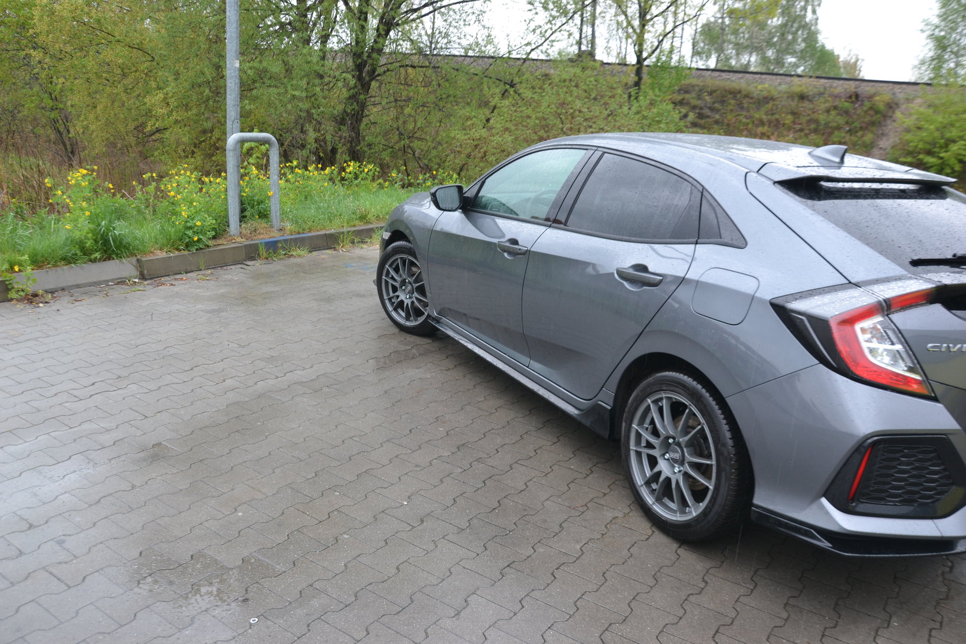 photo 4 Honda Civic custom wheels   Ultraleggera 17x8.0, ET +40, tire size X R17. x ET 