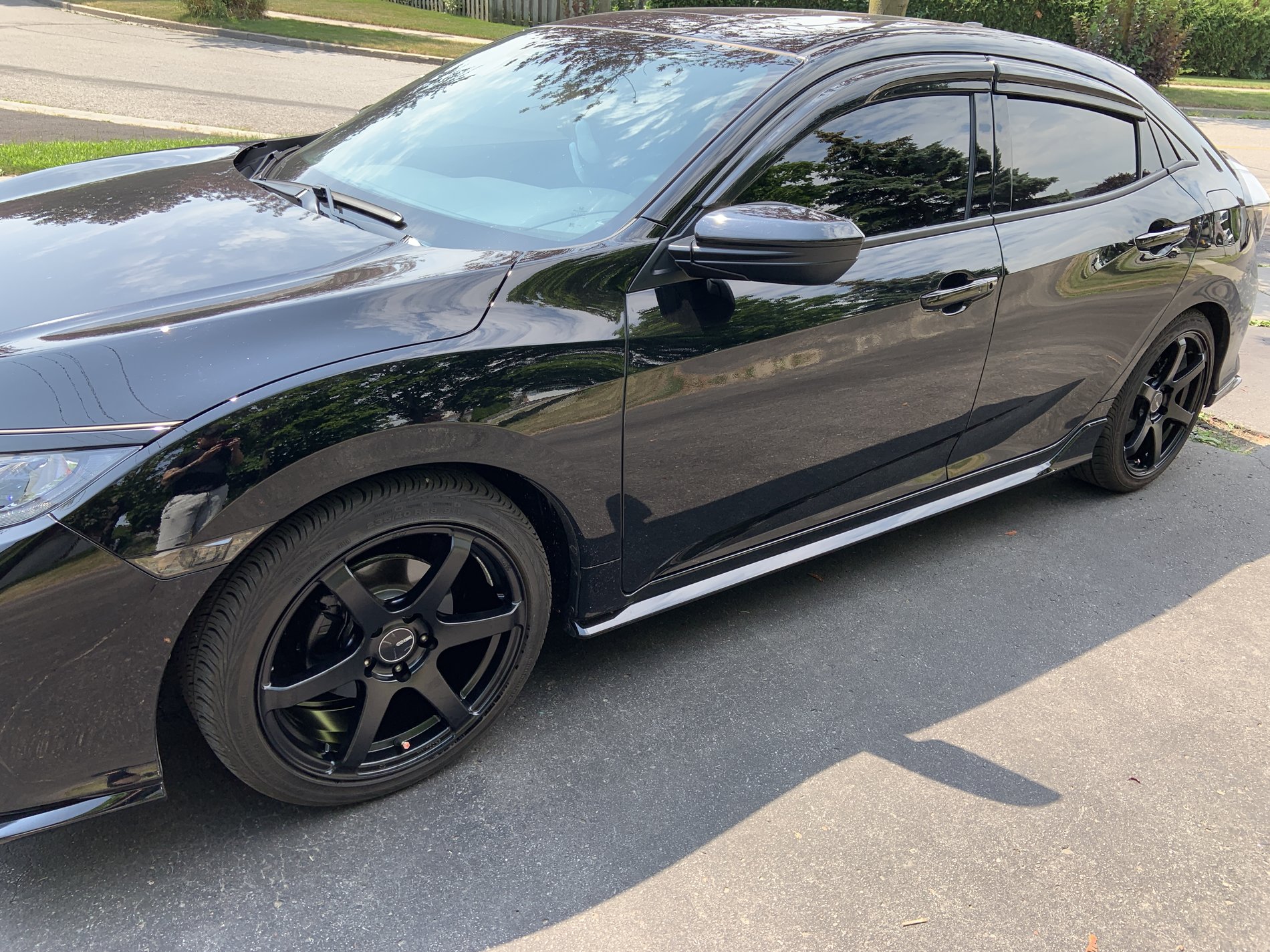 photo 2 Honda Civic custom wheels   18x8.5, ET , tire size 235/40 R18. x ET