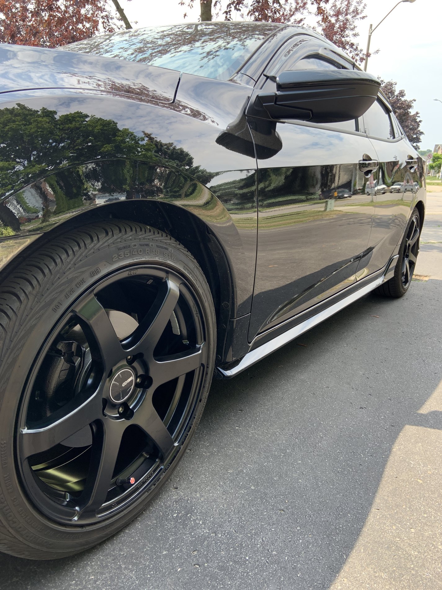 photo 4 Honda Civic custom wheels   18x8.5, ET , tire size 235/40 R18. x ET