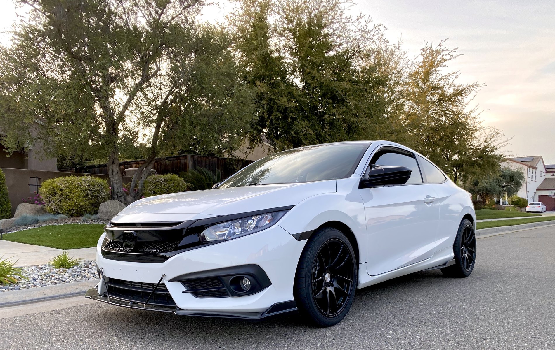 photo 1 Honda Civic custom wheels   18x8.5, ET +35, tire size 235/40 R18. x ET 