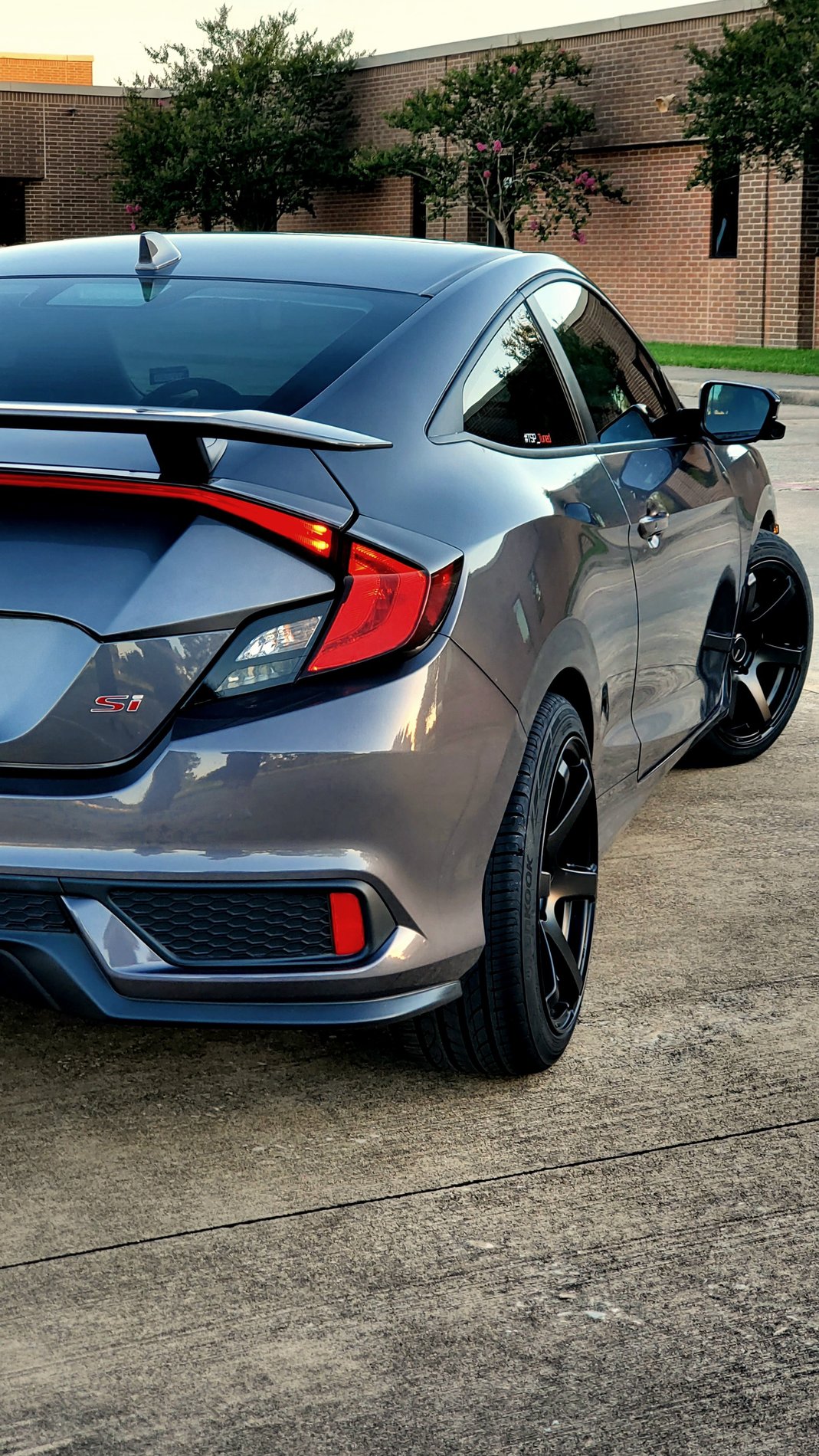 photo 2 Honda Civic custom wheels   18x9.5, ET +30, tire size 245/40 R18. x ET