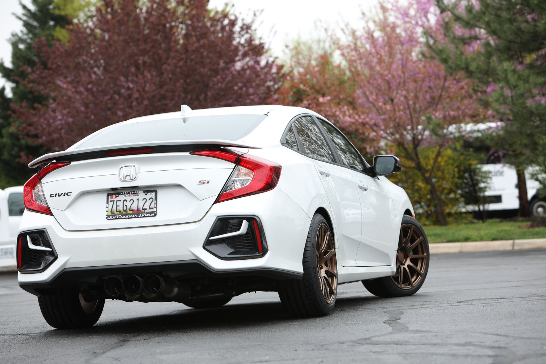 photo 2 Honda Civic custom wheels V Crucial 18x9.5, ET +42, tire size 245/40 R18. x ET