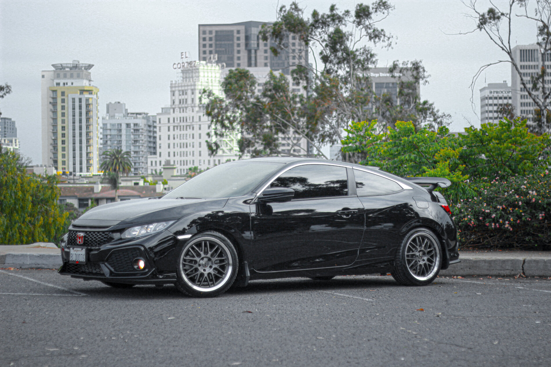 photo 2 Honda Civic custom wheels   18x8.5, ET +40, tire size 235/40 R18. x ET 