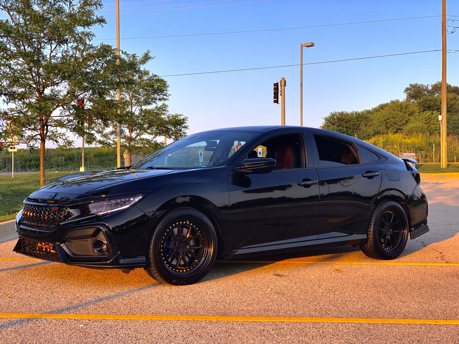 photo 2 Honda Civic custom wheels   18x8.5, ET +35, tire size 245/40 R18. x ET 