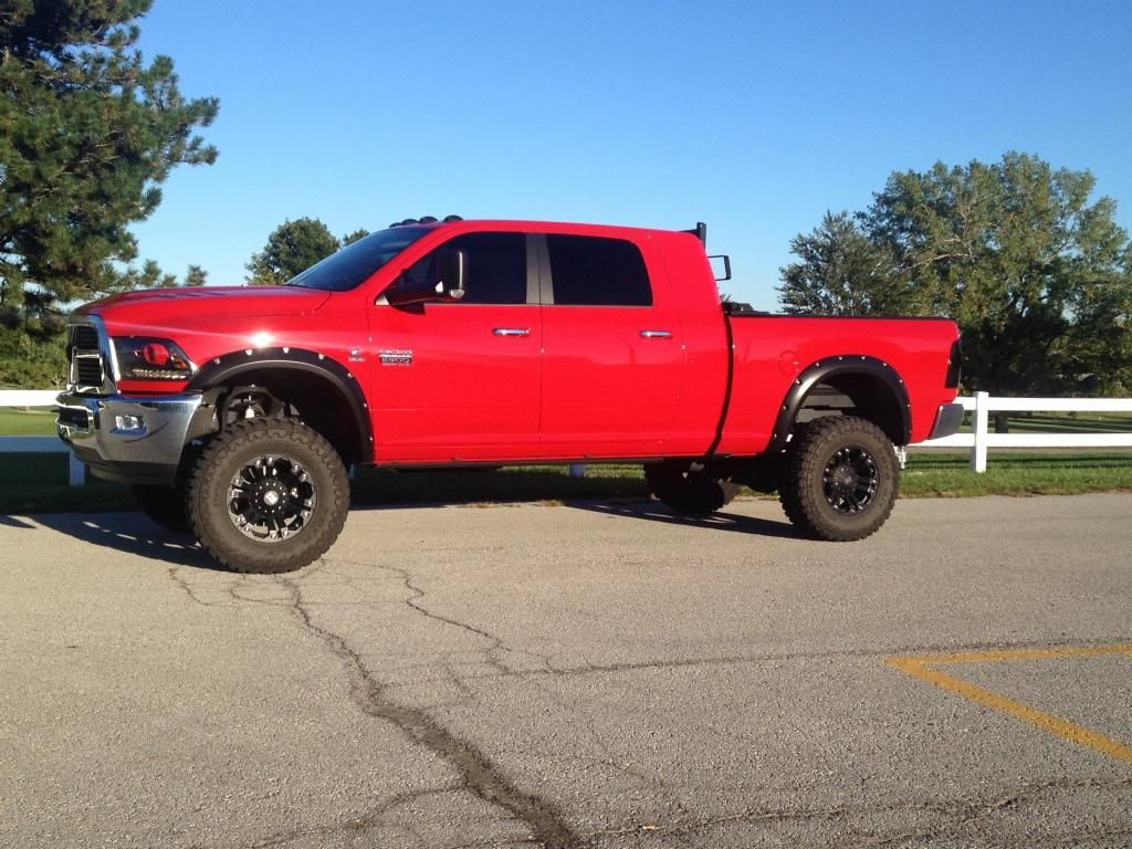 photo 2 Dodge Ram 2500 custom wheels   18x, ET , tire size 315/70 R18. x ET 