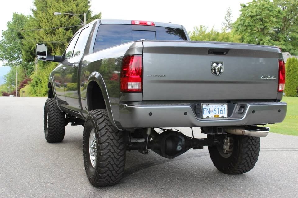 photo 4 RAM 2500 custom wheels x, ET , tire size 37X13.5 R. x ET