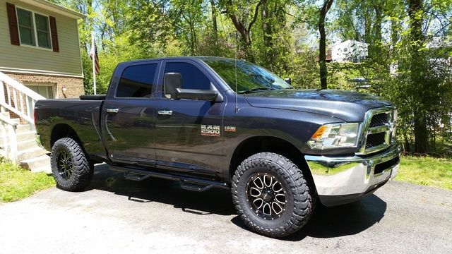 photo 1 RAM 2500 custom wheels 18x9.0, ET +18, tire size 35X12.5 R18. x ET