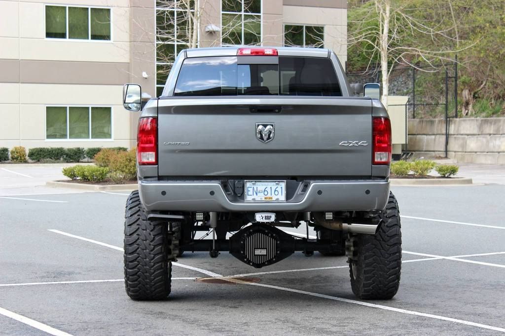 photo 4 RAM 3500 custom wheels 22x12.0, ET -40, tire size 37X13.5 R22. x ET