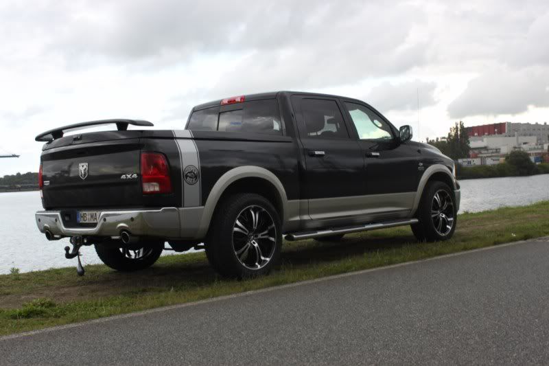 photo 3 Dodge Ram 2500 custom wheels   22x10.0, ET , tire size 305/45 R22. x ET 
