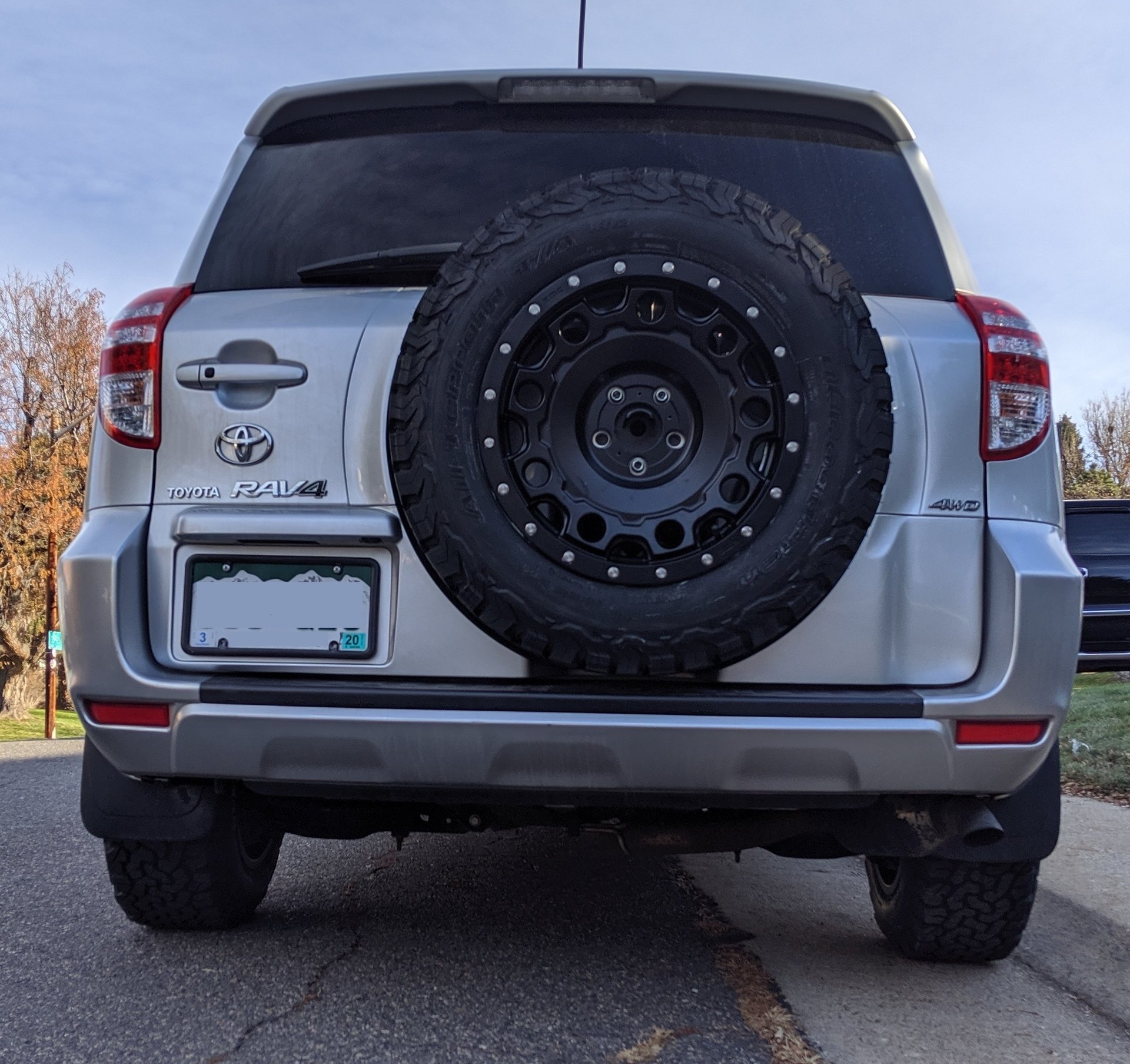 photo 1 Toyota RAV4 custom wheels  Holeshot 17x8.5, ET , tire size 245/65 R17. x ET