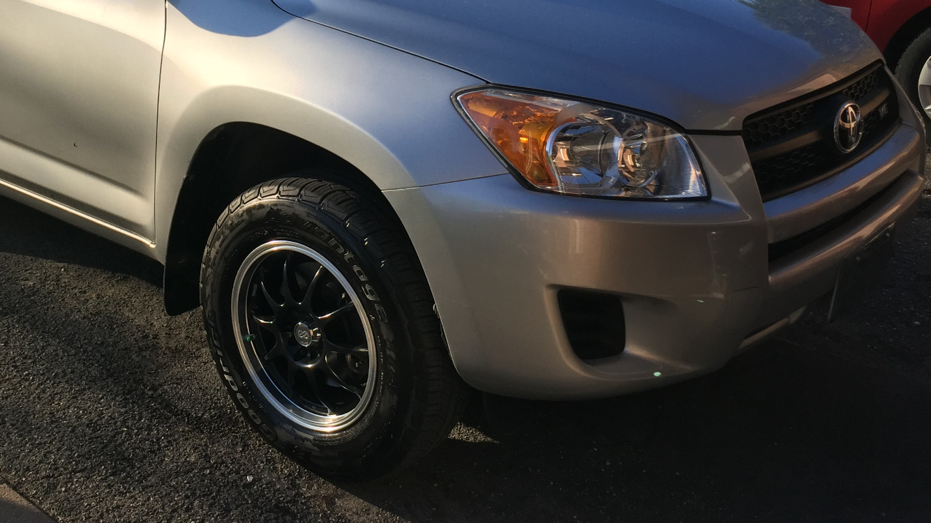 photo 1 Toyota RAV4 custom wheels 16x, ET , tire size 215/70 R16. x ET
