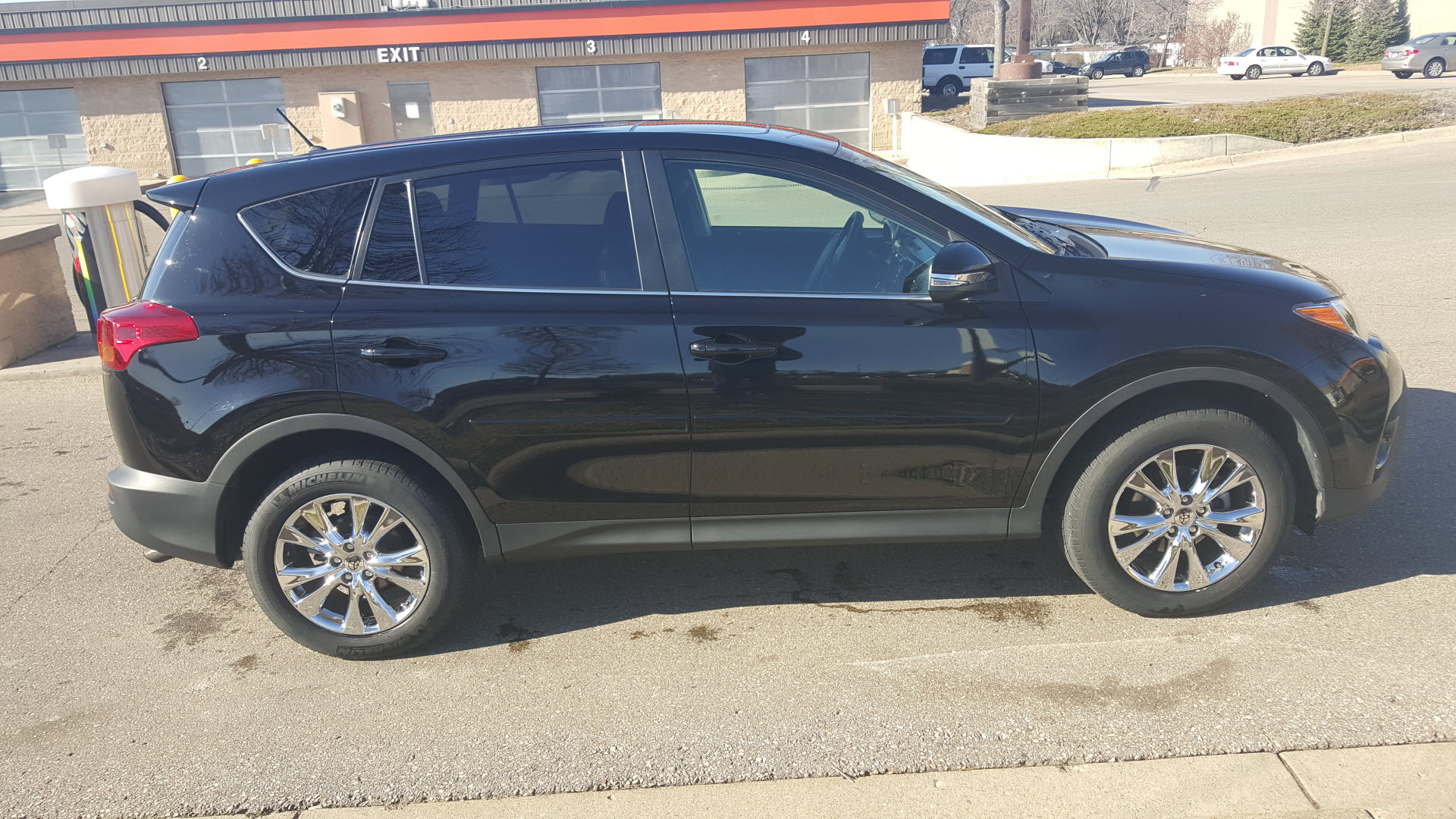 photo 1 Toyota RAV4 custom wheels   18x, ET , tire size 225/60 R18. x ET