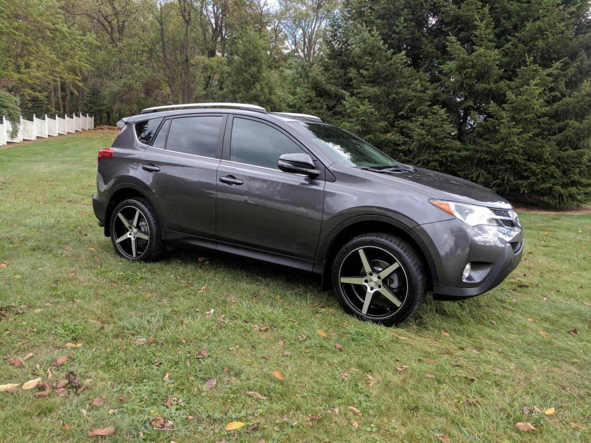 photo 1 Toyota RAV4 custom wheels 20x8.5, ET , tire size 240/40 R20. x ET