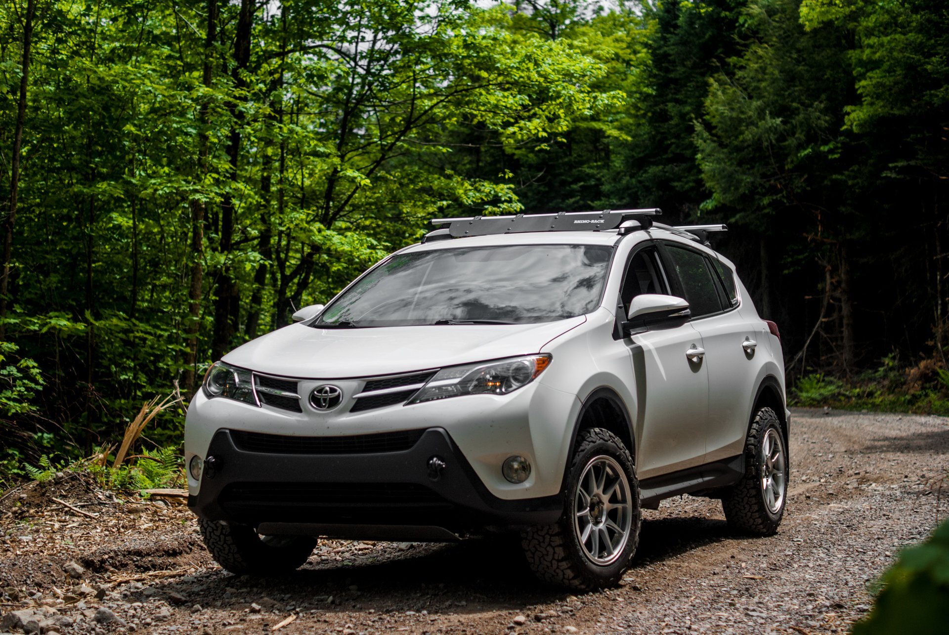 photo 1 Toyota RAV4 custom wheels   17x8.0, ET +35, tire size 225/65 R17. x ET