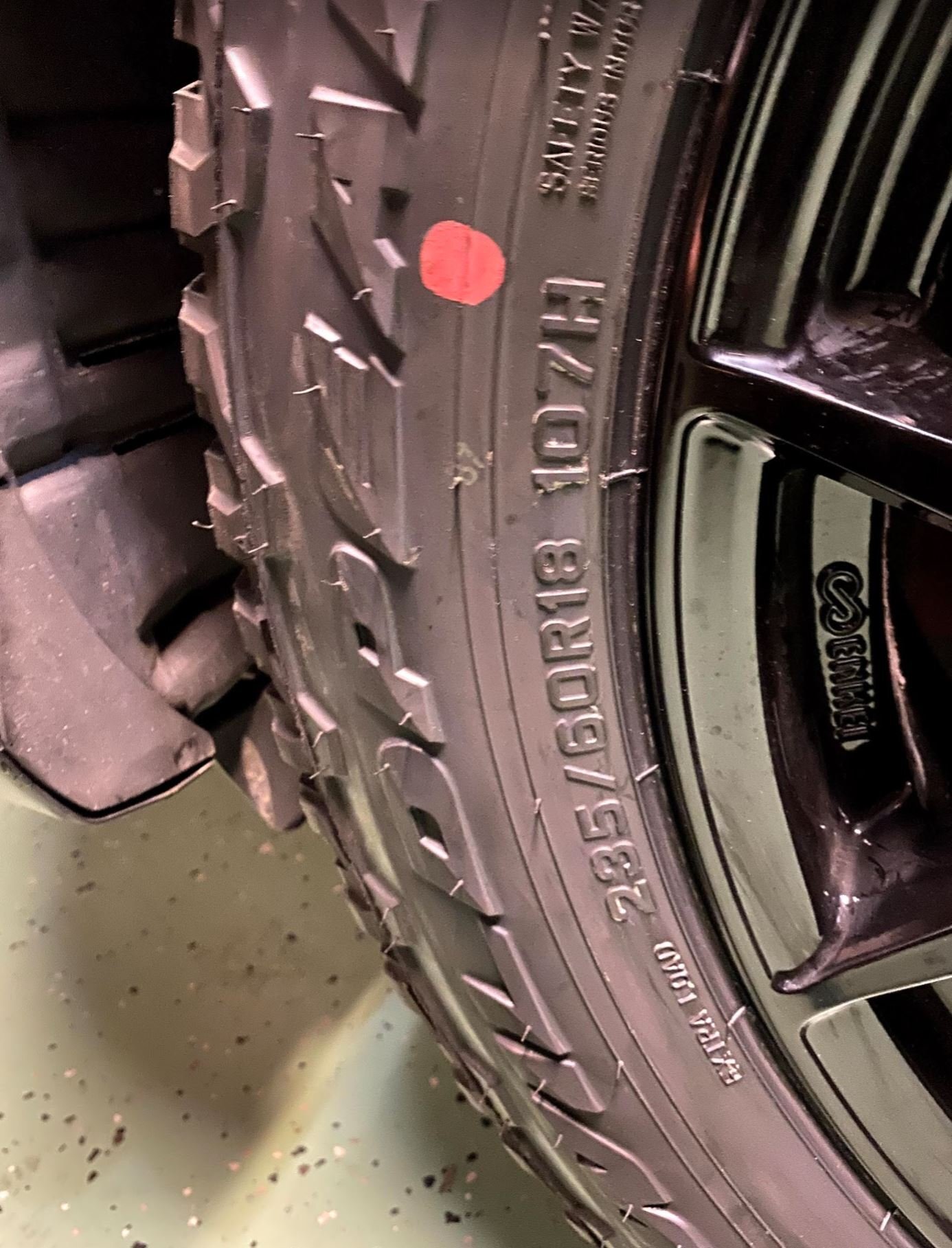 photo 2 Toyota RAV4 custom wheels   18x8.0, ET , tire size 235/55 R18. x ET