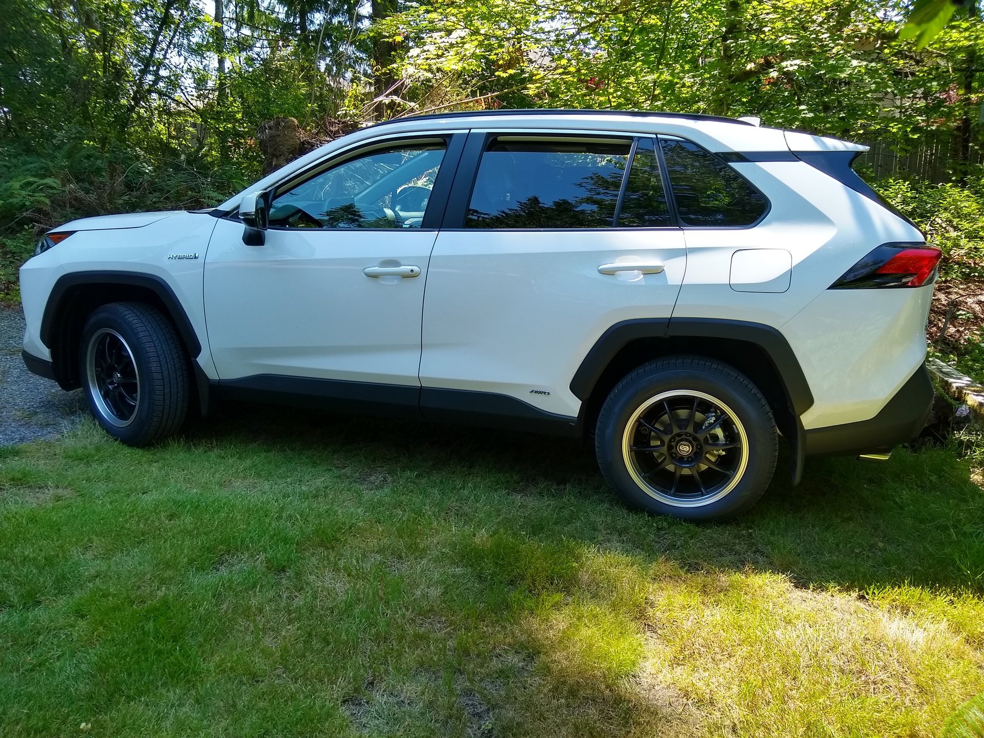 photo 1 Toyota RAV4 custom wheels   18x7.5, ET +38, tire size 225/60 R18. x ET