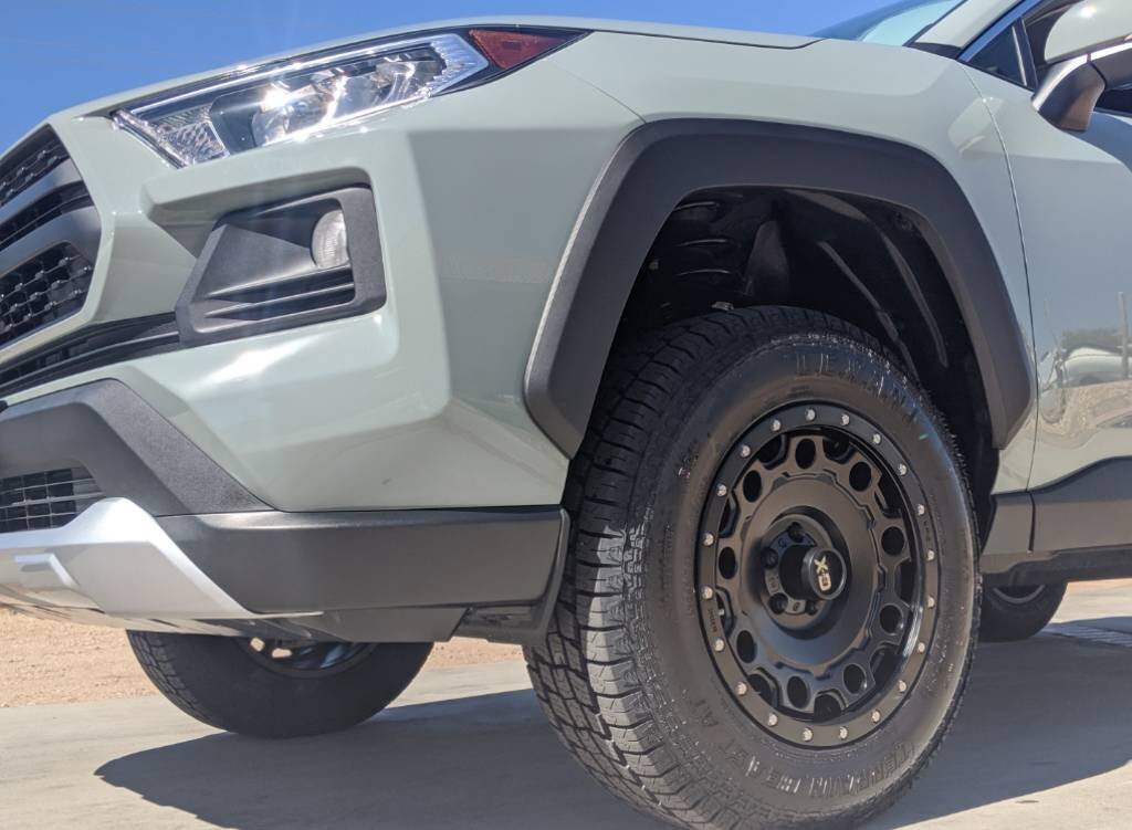 photo 3 Toyota RAV4 custom wheels XD129 Holeshot 17x8.5, ET +34, tire size 245/70 R17. x ET