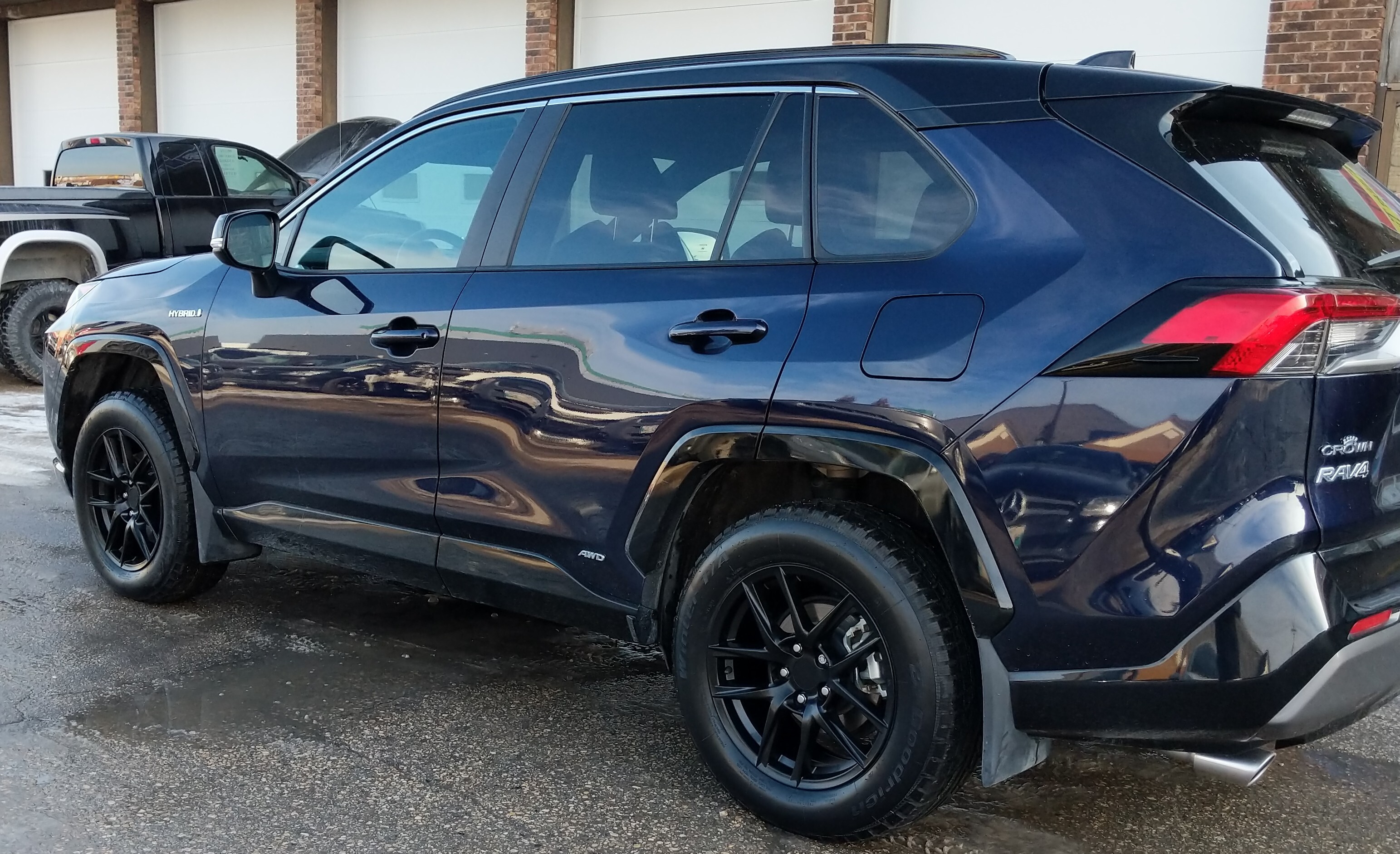 photo 1 Toyota RAV4 custom wheels x, ET , tire size 225/65 R. x ET