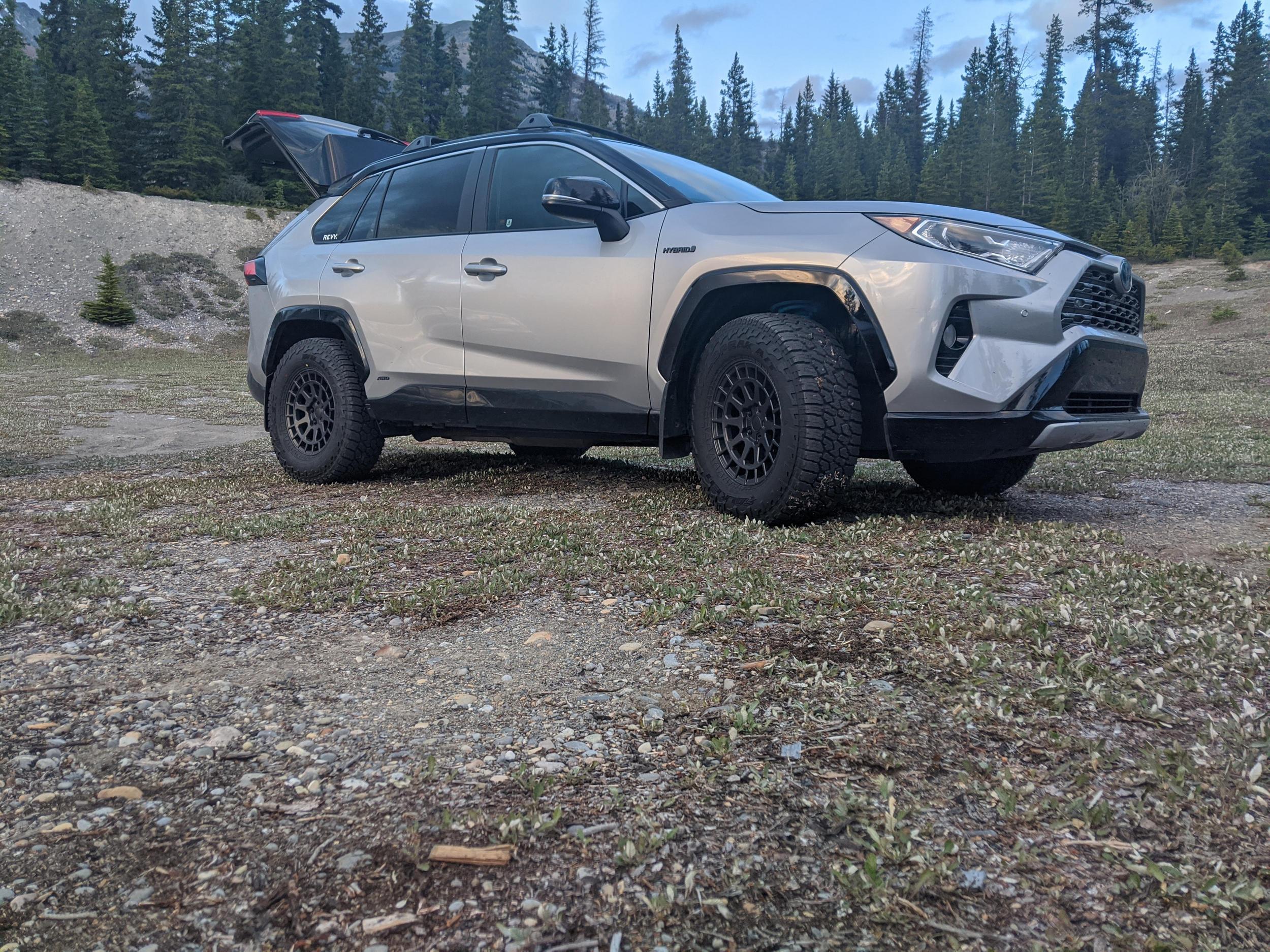 photo 2 Toyota RAV4 custom wheels   16x7.0, ET +15, tire size 255/70 R16. x ET