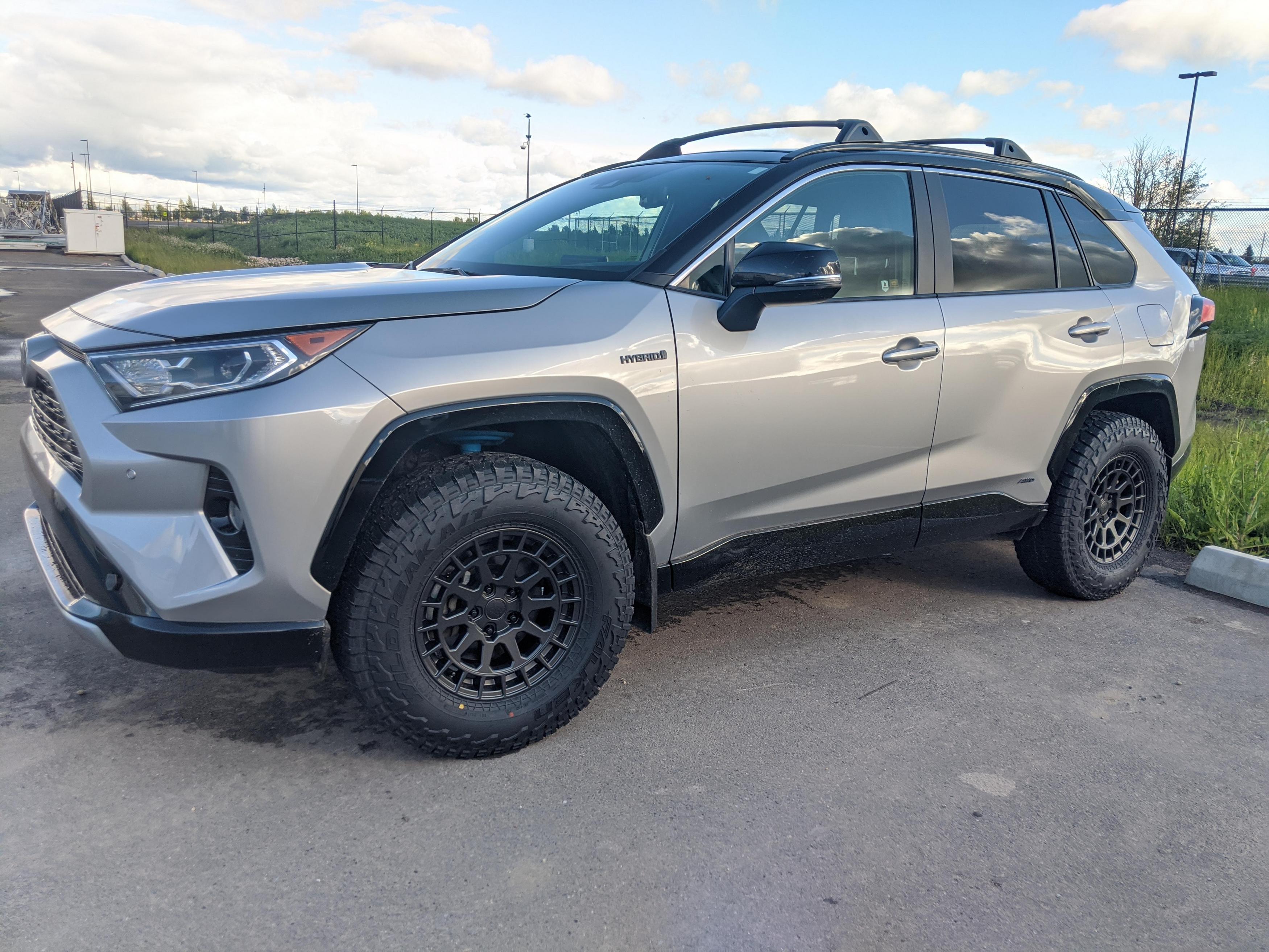 photo 4 Toyota RAV4 custom wheels   16x7.0, ET +15, tire size 255/70 R16. x ET
