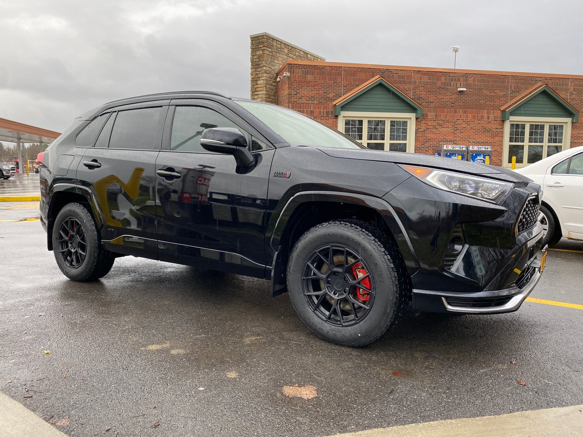 photo 2 Toyota RAV4 custom wheels 17x8.0, ET +38, tire size 235/65 R17. x ET