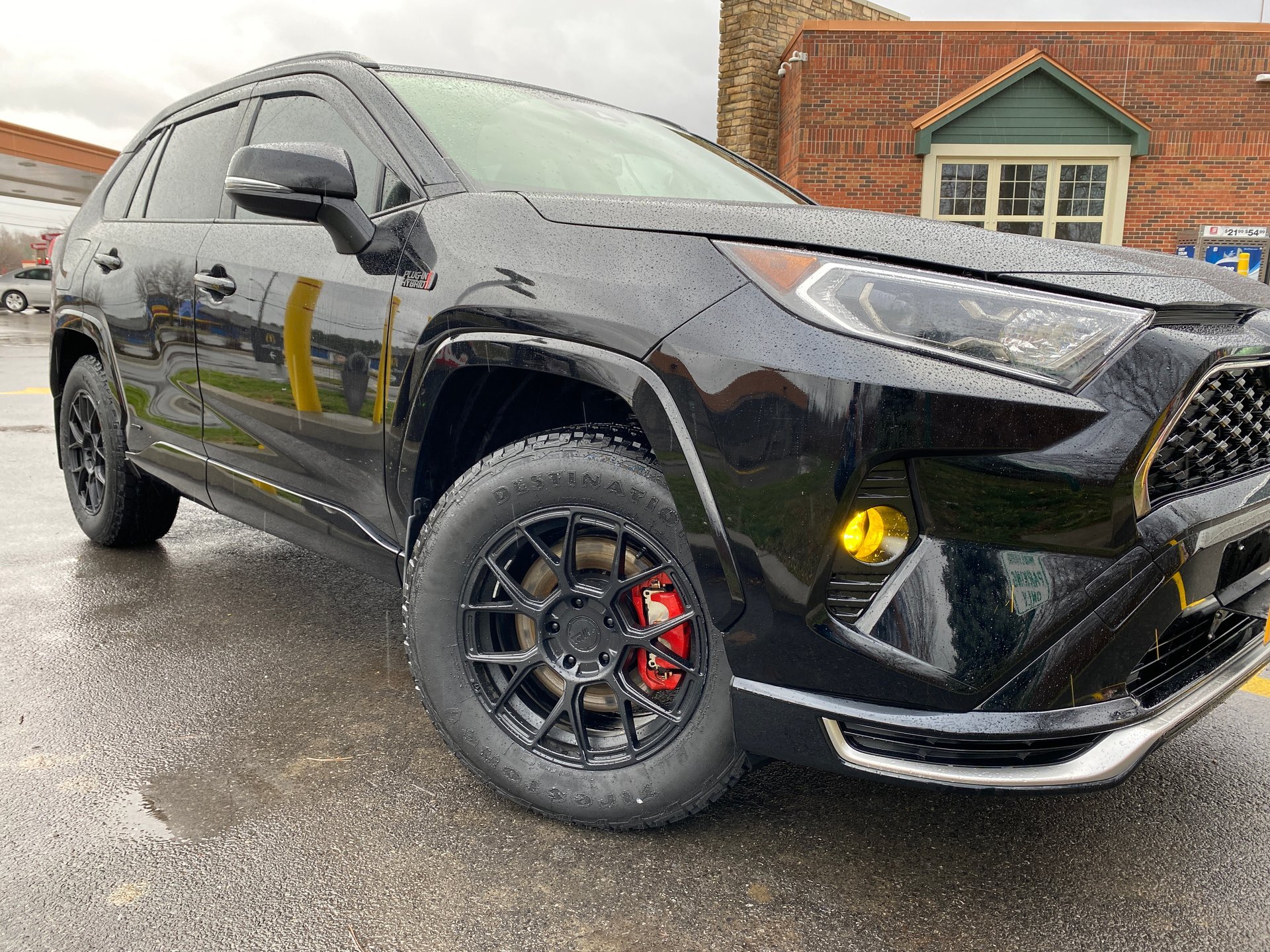 photo 3 Toyota RAV4 custom wheels 17x8.0, ET +38, tire size 235/65 R17. x ET
