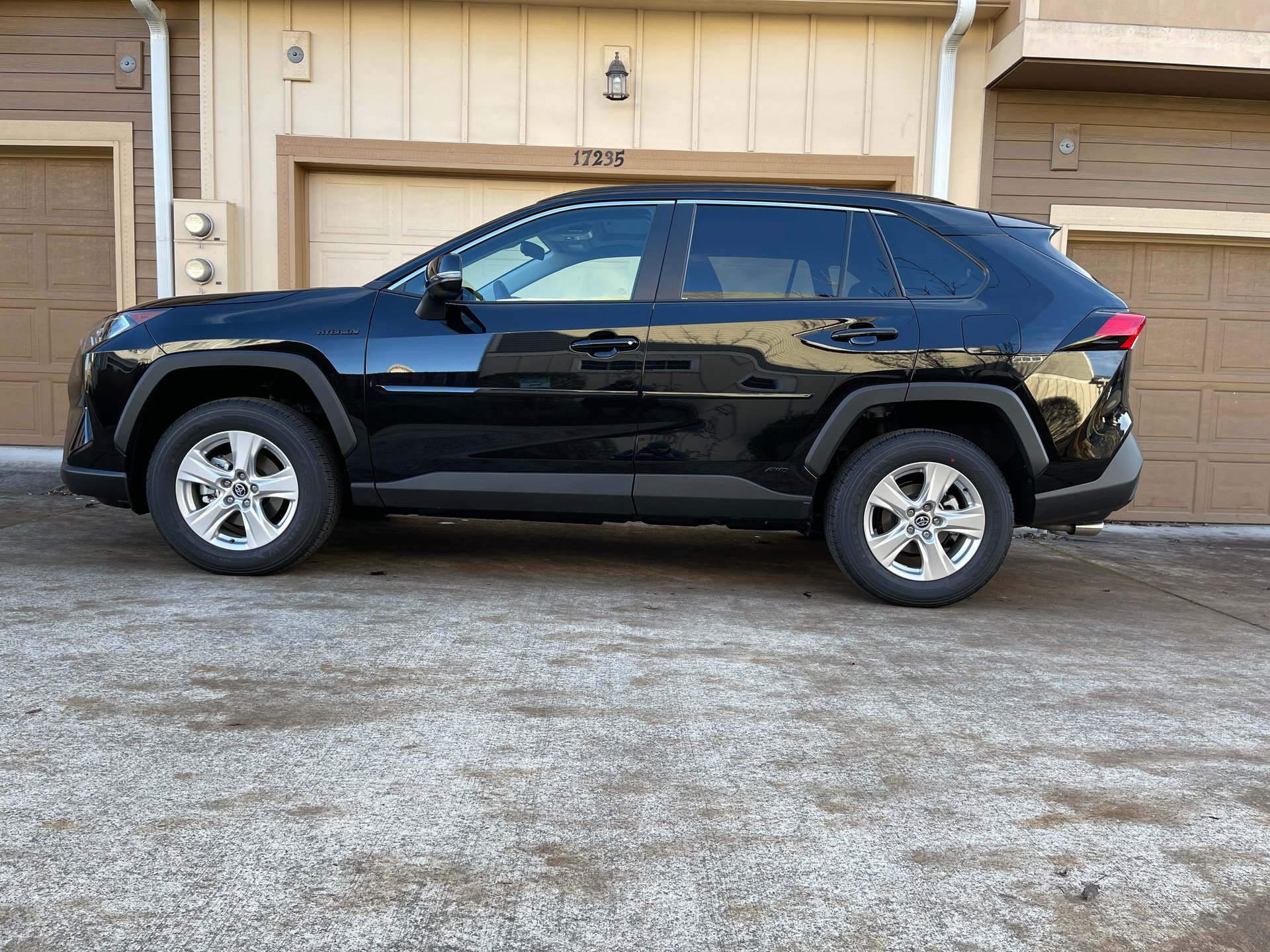 photo 1 Toyota RAV4 custom wheels   18x, ET , tire size 225/60 R18. x ET