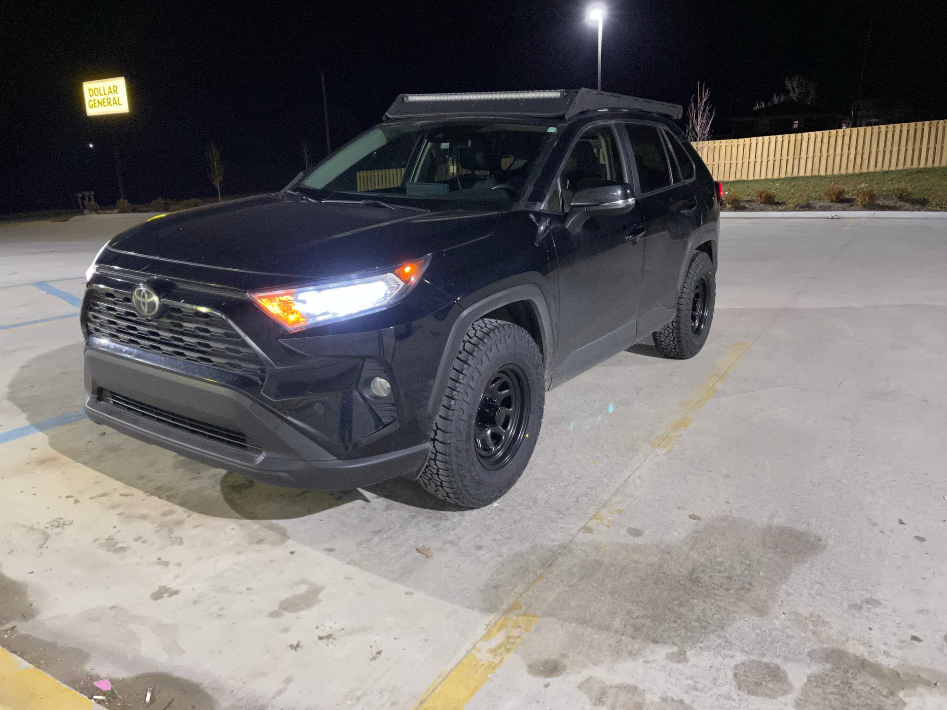 photo 2 Toyota RAV4 custom wheels   16x8.0, ET +13, tire size 245/75 R16. x ET