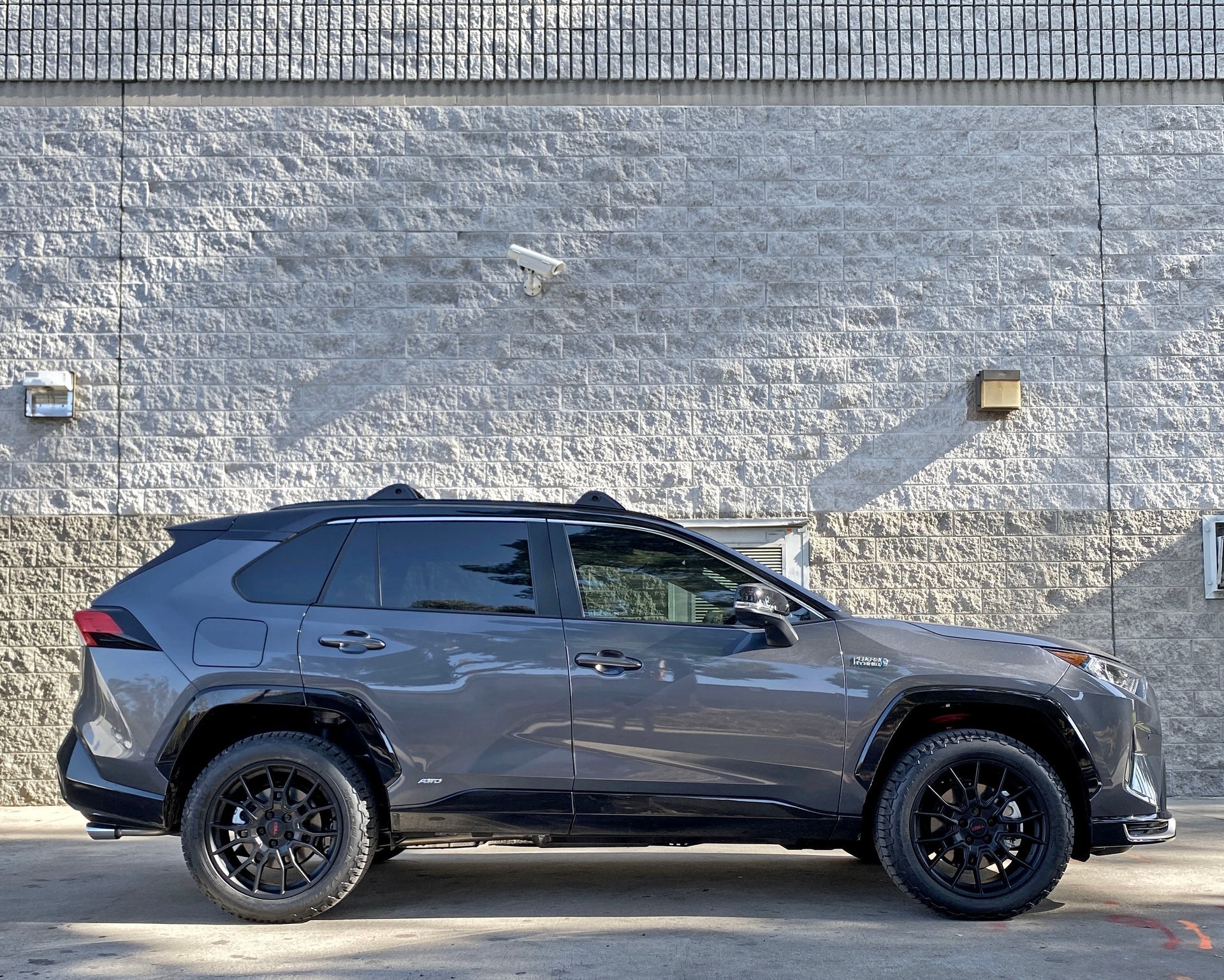 photo 1 Toyota RAV4 custom wheels   19x, ET , tire size 235/55 R19. x ET