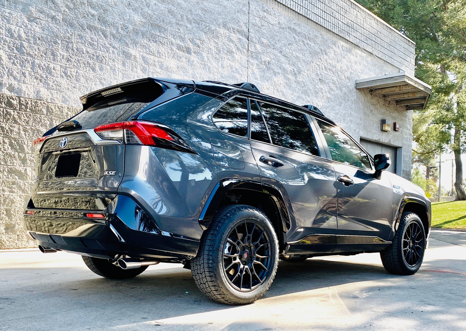 photo 2 Toyota RAV4 custom wheels   19x, ET , tire size 235/55 R19. x ET