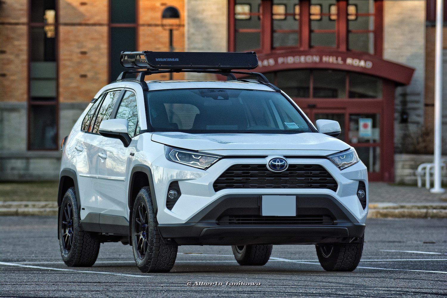 photo 2 Toyota RAV4 custom wheels   17x8.0, ET +35, tire size 235/65 R17. x ET