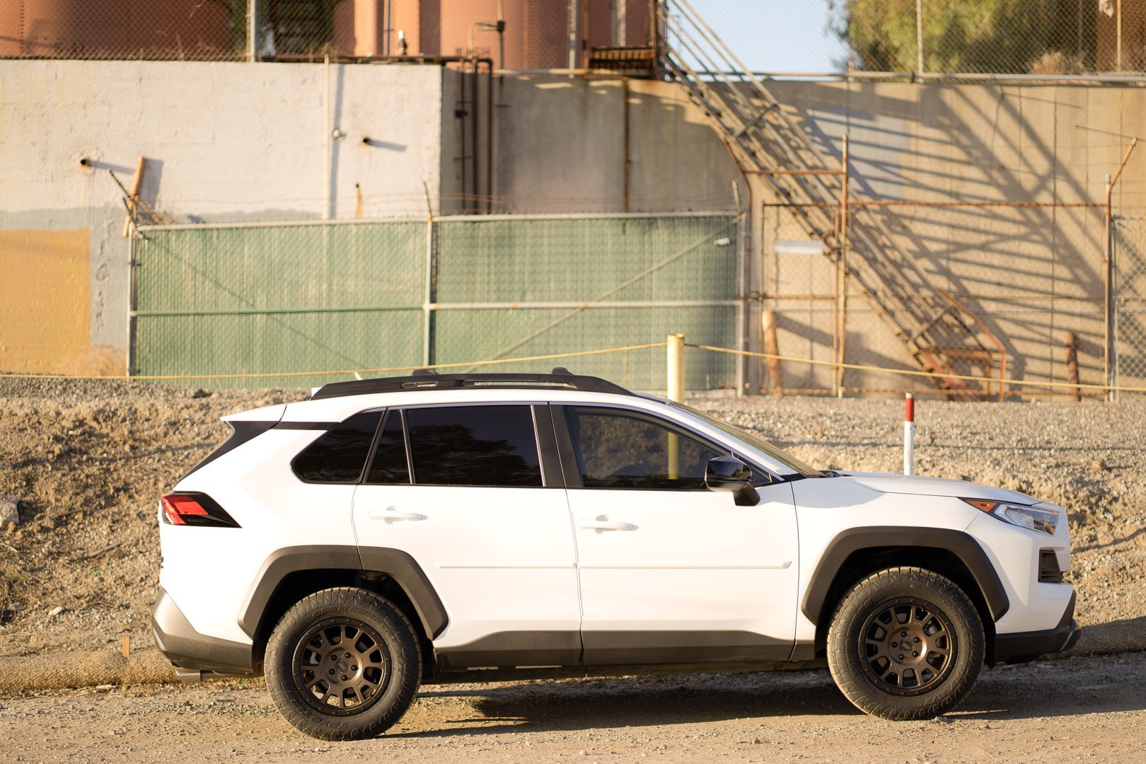 photo 1 Toyota RAV4 custom wheels   17x8.0, ET +28, tire size 245/65 R17. x ET