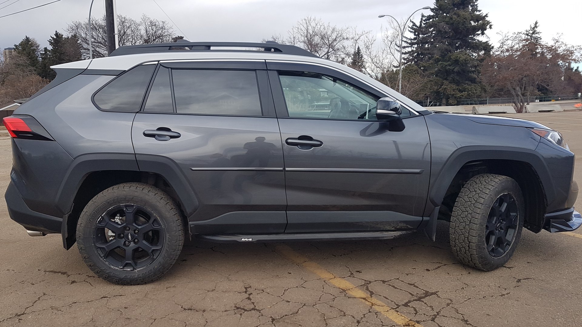 photo 1 Toyota RAV4 custom wheels   18x, ET , tire size 245/60 R18. x ET